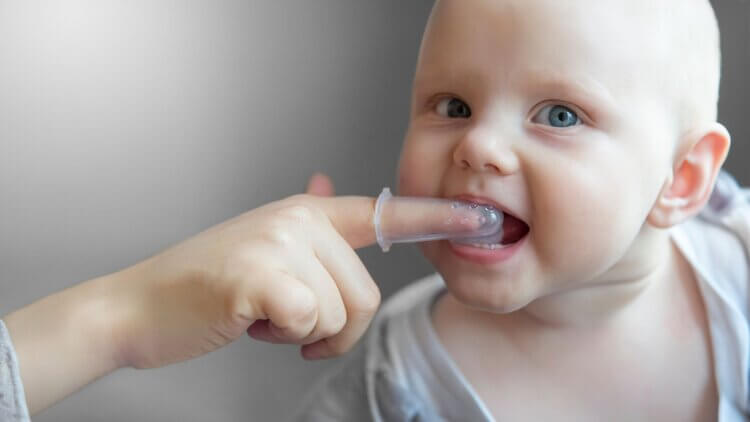 How to Soothe a Teething Baby at Night?